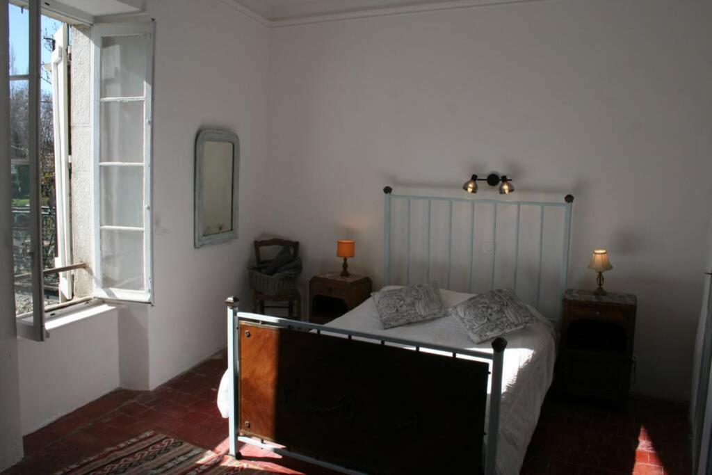 Character Filled House Overlooking The River Cesse Bize-Minervois Bagian luar foto